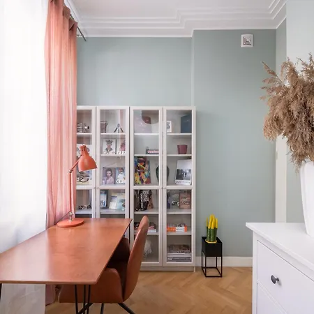 Luxury Design 2br Cozy For 5 Appartement Riga