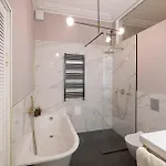 Luxury Design 2br Cozy For 5 * Ryga