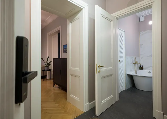 Luxury Design 2br Cozy For 5