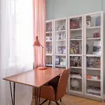 Dzīvoklis Luxury Design 2br Cozy For 5 *