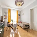 Luxury Design 2br Cozy For 5 Dzīvoklis