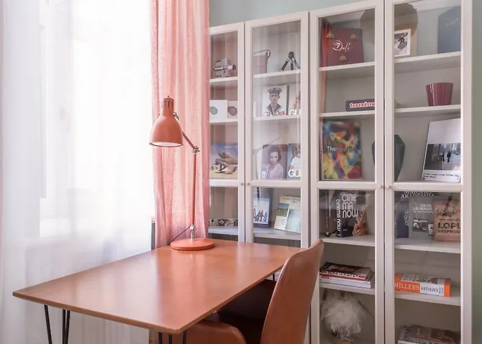 Dzīvoklis Luxury Design 2br Cozy For 5 *