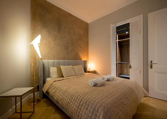 Luxury Design 2br Cozy For 5 Riga